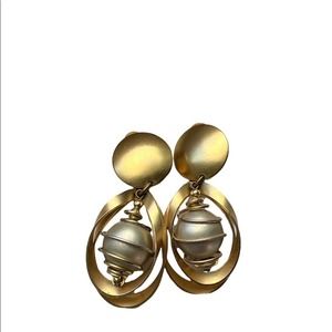Vintage | Brass Faux Pearl Dangle Clip On Earrings